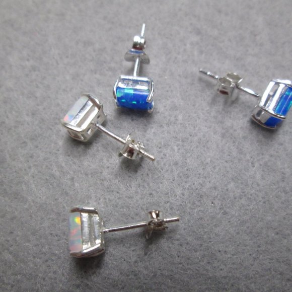 Beautiful 925 Sterling Small OPAL Stud Earrings> 2 Fiery Colors to Choose From - Picture 8 of 8